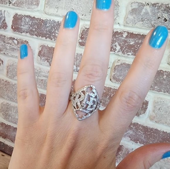 Taylor Swift Red (Taylor’s Version) Album Ring - Picture 6 of 13